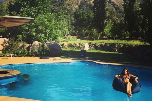 Piscina – Cascada de Las Ánimas – Alojamiento y Actividades en el Cajón del  Maipo